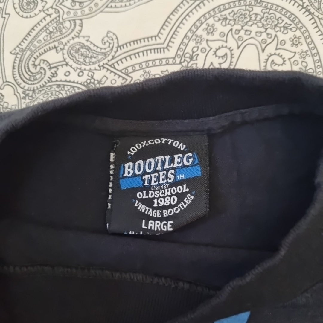 Deftones Vintage T Shirt Saturday Night Wrist Metal Band Tee Graphic Print vintage graphic Vintage Tees by Golden Era Tees